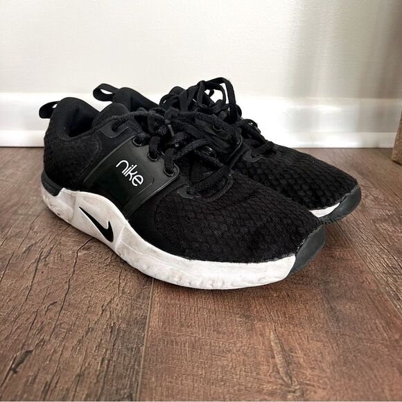 NIKE WOMENS Renew In Season TR TRAINING SHOE - BLACK Size 10 - Picture 2 of 14